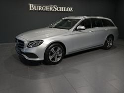 Iridiumsilber metallic Gebraucht 2019 Mercedes E220 Avantgarde Limousine | 24.690 € (Superpreis)