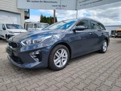 Grau Gebraucht 2019 Kia Ceed Sportswagon Kombi | 12.950 € (Fairer Preis)