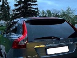 Grau Gebraucht 2017 Volvo XC60 Summum SUV | 18.700 € (Fairer Preis)
