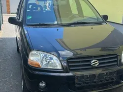 Schwarz Gebraucht 2001 Suzuki Ignis Kleinwagen | 1.500 €