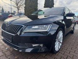 Schwarz Gebraucht 2015 Skoda Superb Style Kombi | 13.750 € (Fairer Preis)
