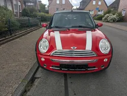 Rot Gebraucht 2006 Mini Cooper Cabriolet Cabrio | 3.999 € (Fairer Preis)