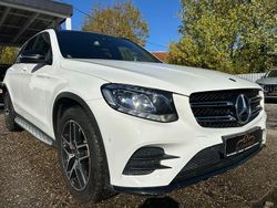Weiß Gebraucht 2017 Mercedes GLC250 AMG line SUV | 24.900 € (Guter Preis)