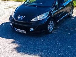 Schwarz Gebraucht 2009 Peugeot 207 Urban Move Limousine | 2.500 € (Etwas zu teuer)