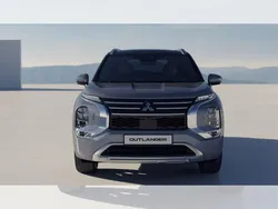 Mitsubishi Outlander P-HEV