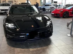 Schwarz Gebraucht 2022 Porsche Taycan Limousine | 58.500 € (Superpreis)