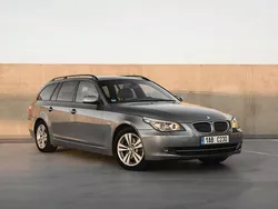 Grau Gebraucht 2009 BMW 525 Lifestyle Kombi | 7.000 € (Fairer Preis)