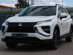 Weiß Gebraucht 2021 Mitsubishi Eclipse Cross SUV | 16.990 € (Guter Preis)