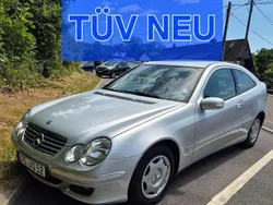 Silber Gebraucht 2006 Mercedes 180 Limousine | 3.500 €