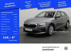Schwarz / grau / graphitgrau / metallic (metallic) Gebraucht 2024 Skoda Scala Essence Kleinwagen | 22.988 € (Etwas zu teuer)