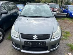 Grau Gebraucht 2007 Suzuki SX4 Club Limousine | 5.999 € (Teuer)