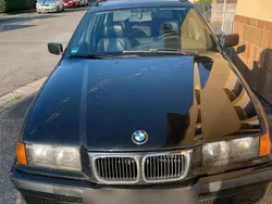 Schwarz Gebraucht 1998 BMW 320 Kombi | 2.850 € (Etwas zu teuer)