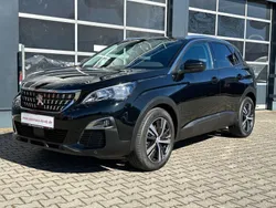 Schwarz Gebraucht 2018 Peugeot 3008 Active SUV | 17.890 € (Fairer Preis)