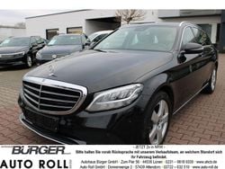 Obsidianschwarz metalliclack Gebraucht 2019 Mercedes C180 Kombi | 18.970 € (Superpreis)