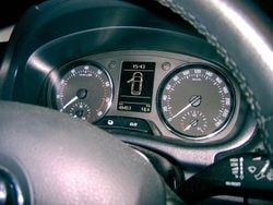 Schwarz Gebraucht 2013 Skoda Roomster Plus Edition Van / Kleinbus | 7.990 € (Etwas zu teuer)