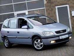 Grau Gebraucht 2000 Opel Zafira Van / Kleinbus | 4.990 €