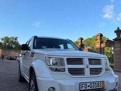 Weiß Gebraucht 2011 Dodge Nitro SXT SUV | 11.999 €