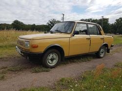 Beige Gebraucht 1986 Wartburg 353 Limousine | 6.650 €