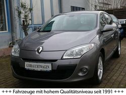 Grau Gebraucht 2009 Renault Mégane Limousine | 6.490 € (Teuer)