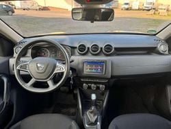 Orange Gebraucht 2017 Dacia Duster Comfort SUV | 7.800 € (Superpreis)