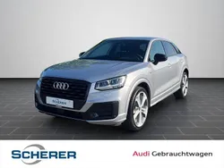 Florettsilber metallic (metallic) Gebraucht 2019 Audi Q2 Ambiente SUV | 25.980 € (Teuer)