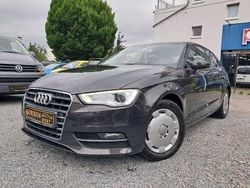 Braun Gebraucht 2013 Audi A3 Attraction Limousine | 7.999 € (Guter Preis)