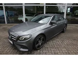 Grau Gebraucht 2019 Mercedes E220 AMG line Limousine | 26.750 € (Guter Preis)