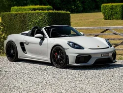 Grau Gebraucht 2023 Porsche 718 Spyder Cabrio | 117.820 € (Fairer Preis)