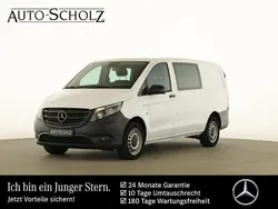 Weiß Gebraucht 2021 Mercedes Vito Van / Kleinbus | 37.961 €