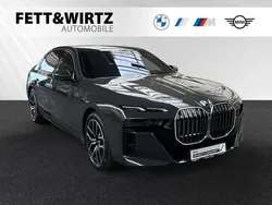 Bmw individual dravitgrau metallic Gebraucht 2024 BMW 740 M Sport Limousine | 97.900 € (Teuer)
