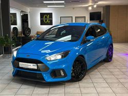 Blau Gebraucht 2017 Ford Focus RS Limousine | 33.950 €
