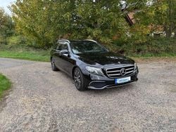 Schwarz Gebraucht 2019 Mercedes E300 Kombi | 26.500 € (Superpreis)
