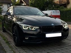 Schwarz Gebraucht 2016 BMW 318 Limousine | 9.900 € (Fairer Preis)