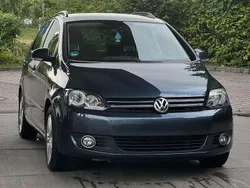 Blau Gebraucht 2010 VW Golf Plus Comfortline Van / Kleinbus | 6.200 € (Fairer Preis)
