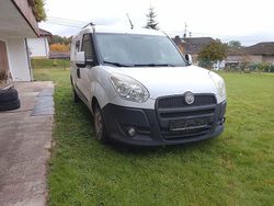 Weiß Gebraucht 2011 Fiat Doblò Van / Kleinbus | 2.000 €