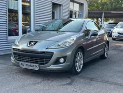 Grau Gebraucht 2011 Peugeot 207 CC Platinum Cabrio | 7.790 € (Fairer Preis)