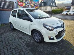 Gelb vanilla Gebraucht 2012 Renault Twingo Expression Kleinwagen | 3.790 €