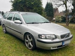 Silber Gebraucht 2001 Volvo V70 Kombi | 4.999 €