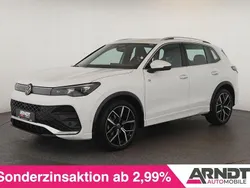 Pure white Gebraucht 2025 VW Tiguan R-line SUV | 46.948 € (Guter Preis)