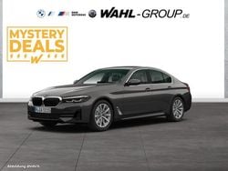 Grau Gebraucht 2022 BMW 520 Performance Limousine | 36.890 € (Fairer Preis)