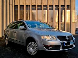 Silber Gebraucht 2011 VW Passat Kombi | 2.990 € (Superpreis)