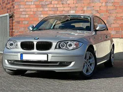 Grau Gebraucht 2011 BMW 118 Kleinwagen | 5.500 € (Guter Preis)