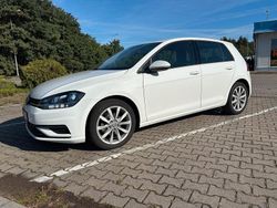Weiß Gebraucht 2019 VW Golf Limousine | 13.500 € (Fairer Preis)