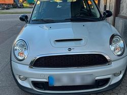 Weiß Gebraucht 2012 Mini Cooper SD Kleinwagen | 8.500 € (Fairer Preis)