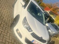 Weiß Gebraucht 2018 Citroën C4 SELECTION Limousine | 9.999 € (Etwas zu teuer)