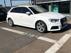 Weiß Gebraucht 2018 Audi A3 Comfort Limousine | 17.900 € (Fairer Preis)