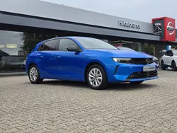 Blau Gebraucht 2023 Opel Astra Elegance Limousine | 18.950 € (Guter Preis)