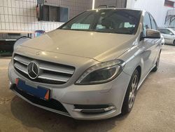Silber Gebraucht 2013 Mercedes B200 Sport Van / Kleinbus | 5.900 € (Fairer Preis)
