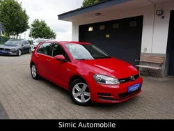 Rot Gebraucht 2014 VW Golf VII Comfortline Limousine | 9.999 € (Superpreis)