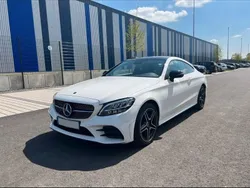 Weiß Gebraucht 2018 Mercedes C180 AMG line Coupé | 25.000 € (Fairer Preis)